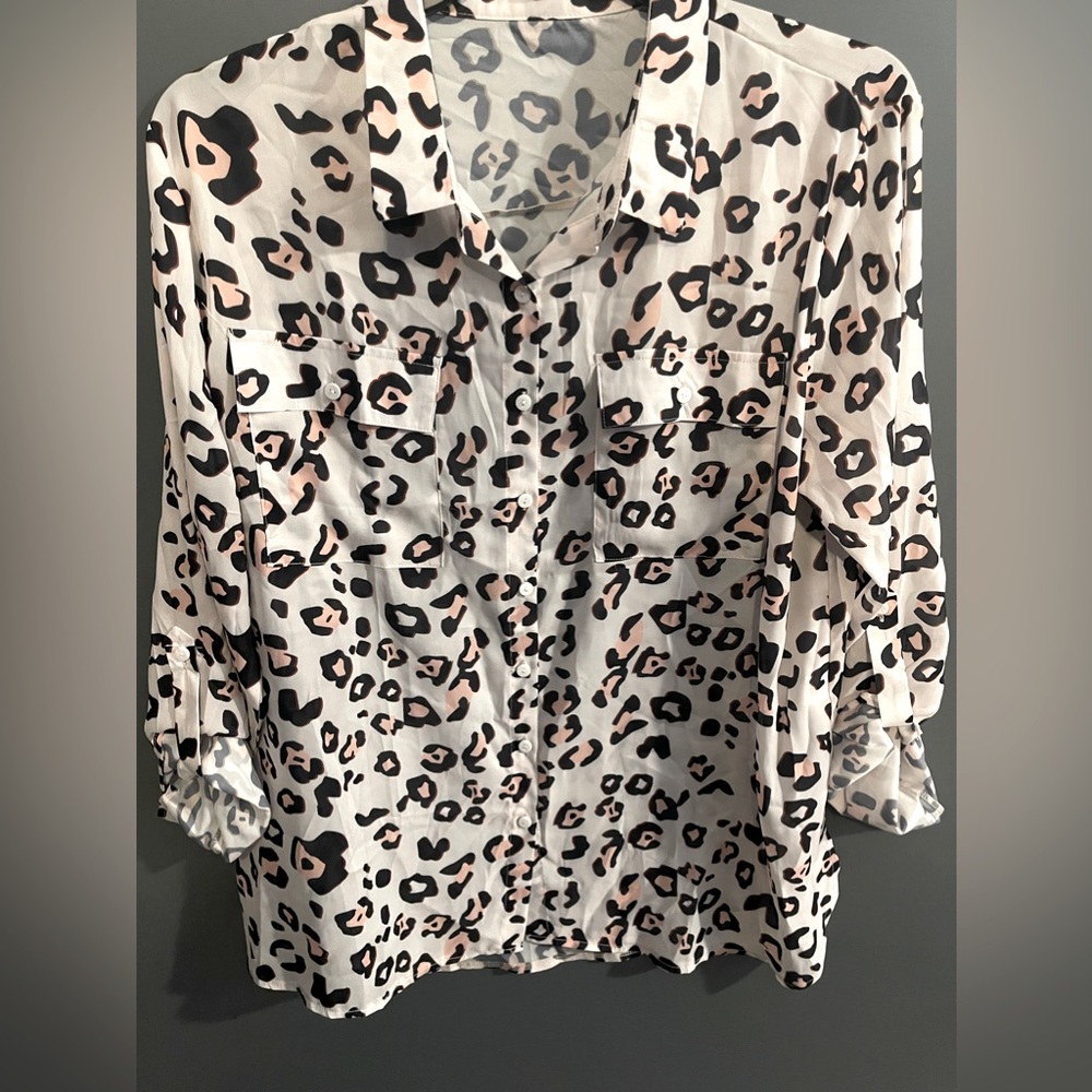 Women’s button down top